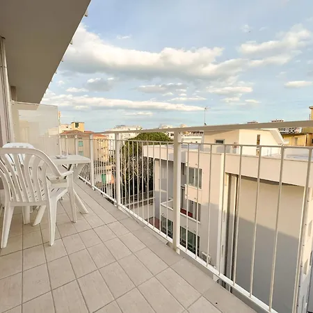 60 Bilocale A Pochi Passi Dal Mare Appartamento